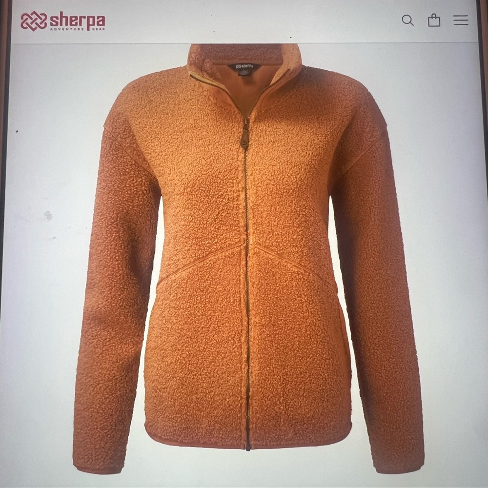 Sherpa Adventure Gear jacket is NEW - warm -full-zip-classic style -size Large